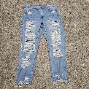 American Eagle Mom Distressed Blue Jeans